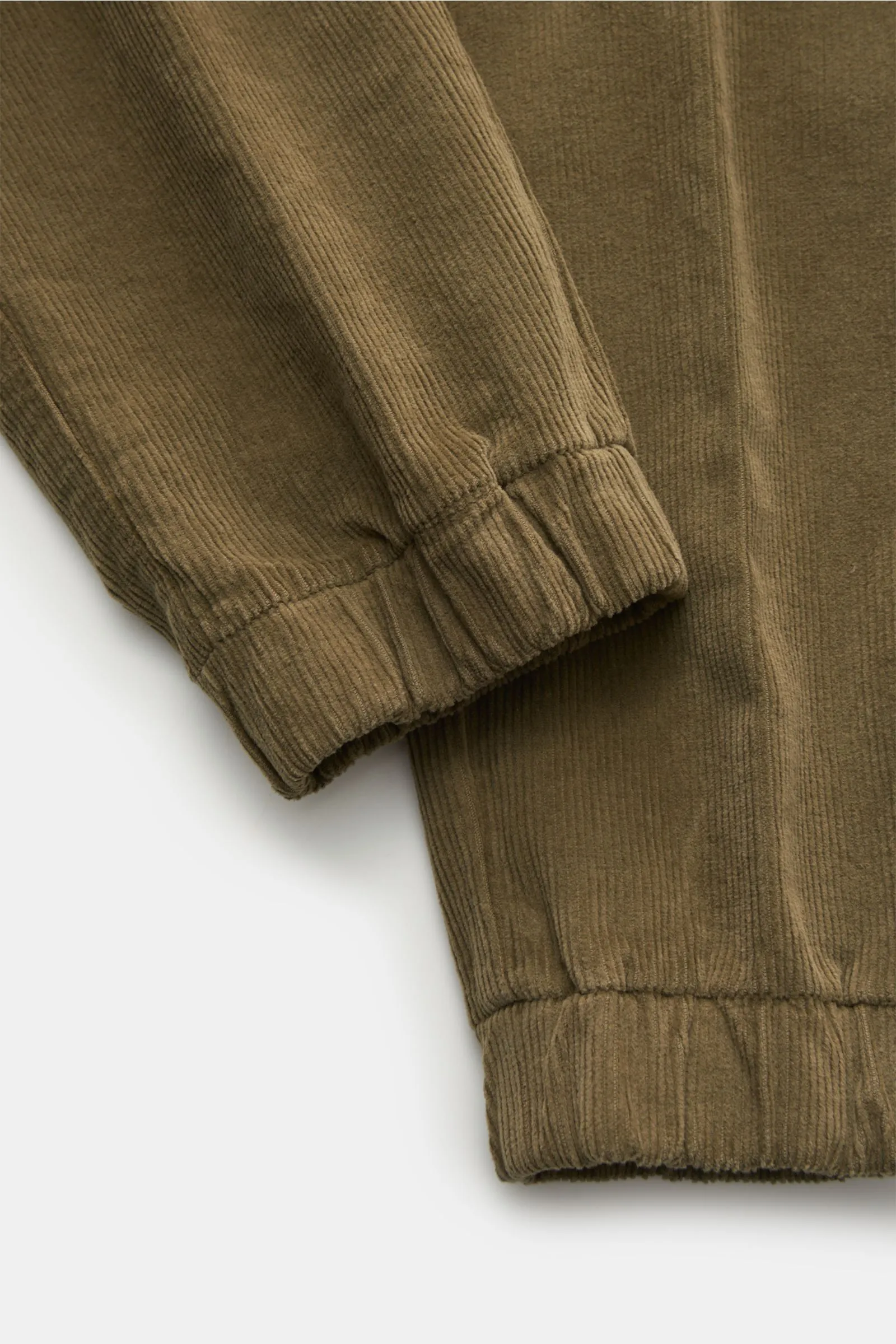 04651/ A TRIP IN A BAG corduroy jogger pants 'Smart Cord Cargo' olive