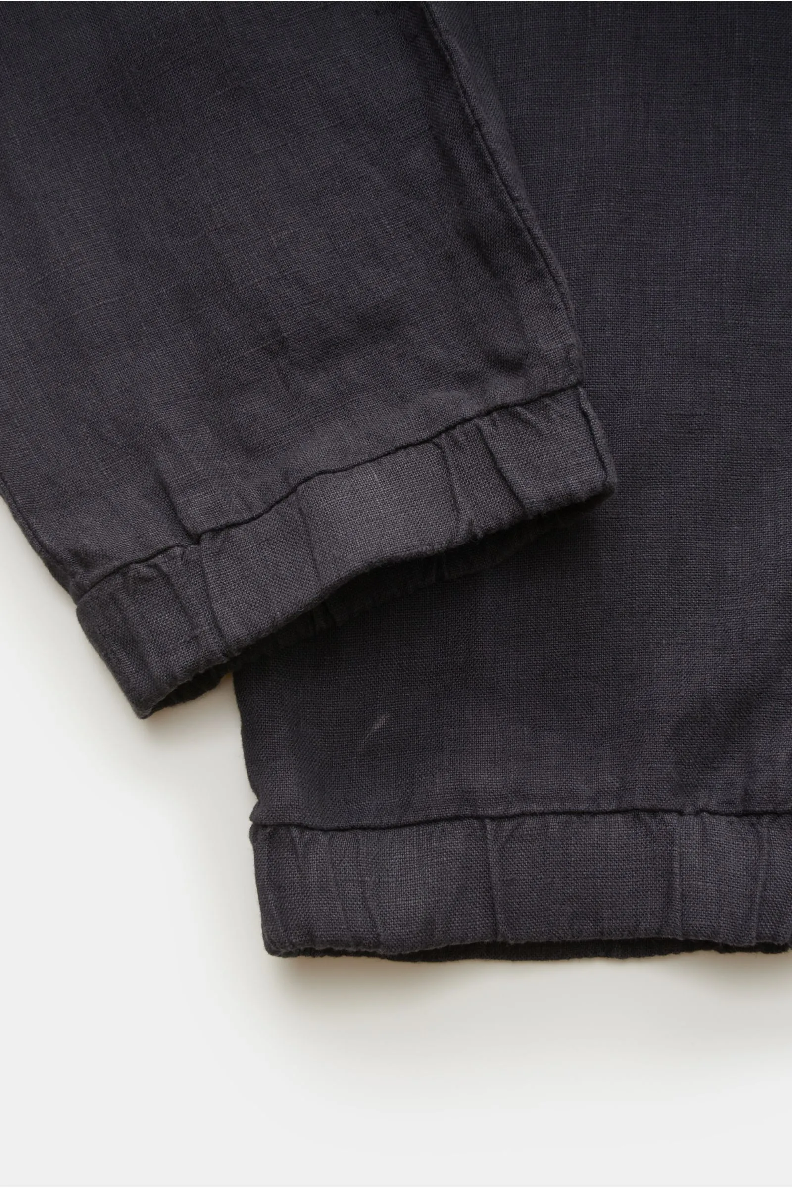 04651/ A TRIP IN A BAG linen cargo jogger pants 'Linen Cargo' anthracite