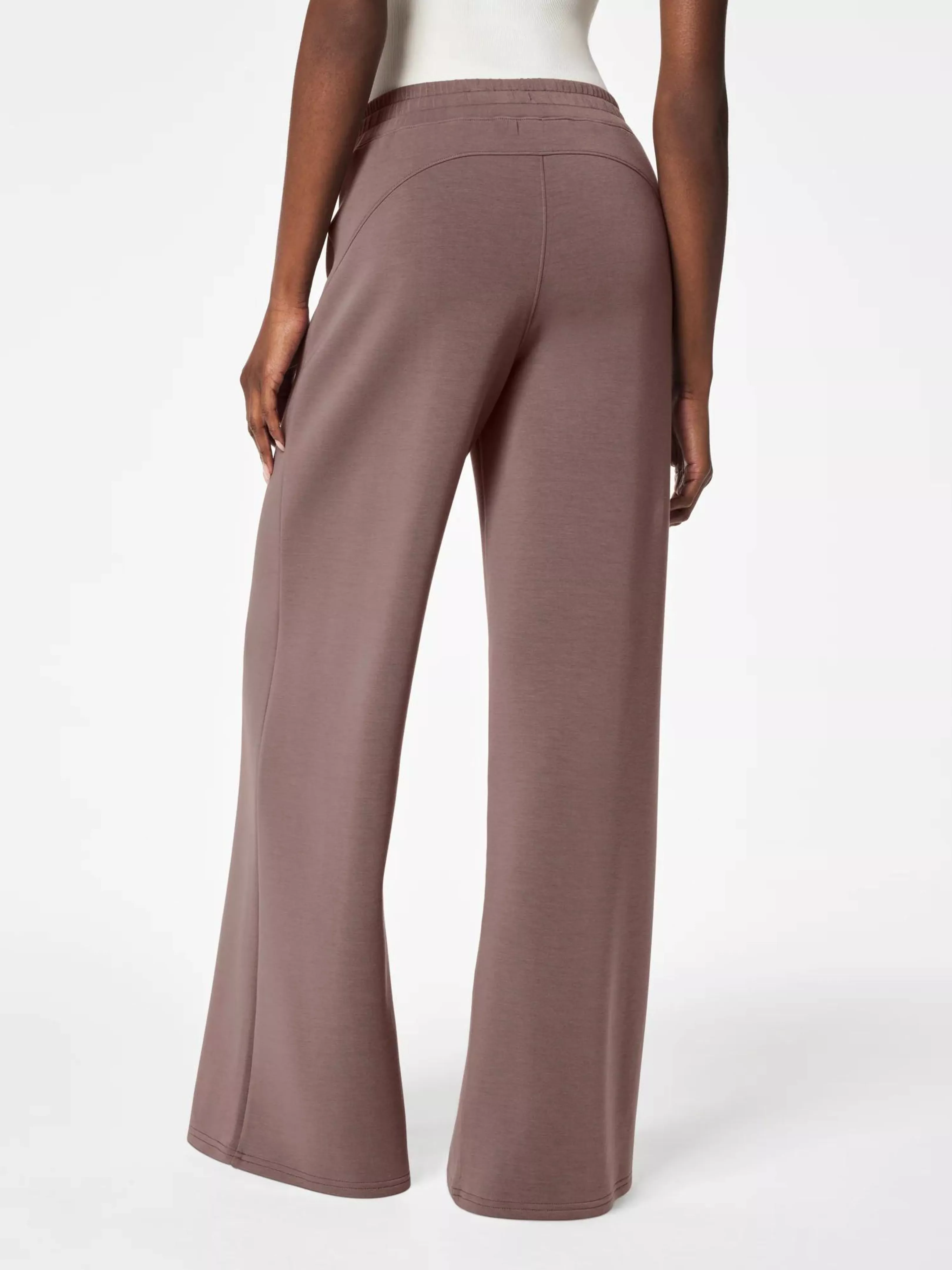 Air Essentials Wide Leg Pant Smoke