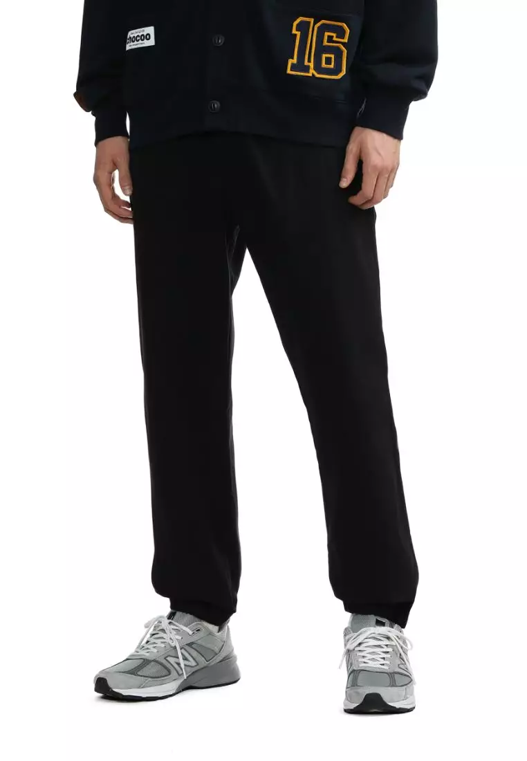 :CHOCOOLATE Patch jogger pants