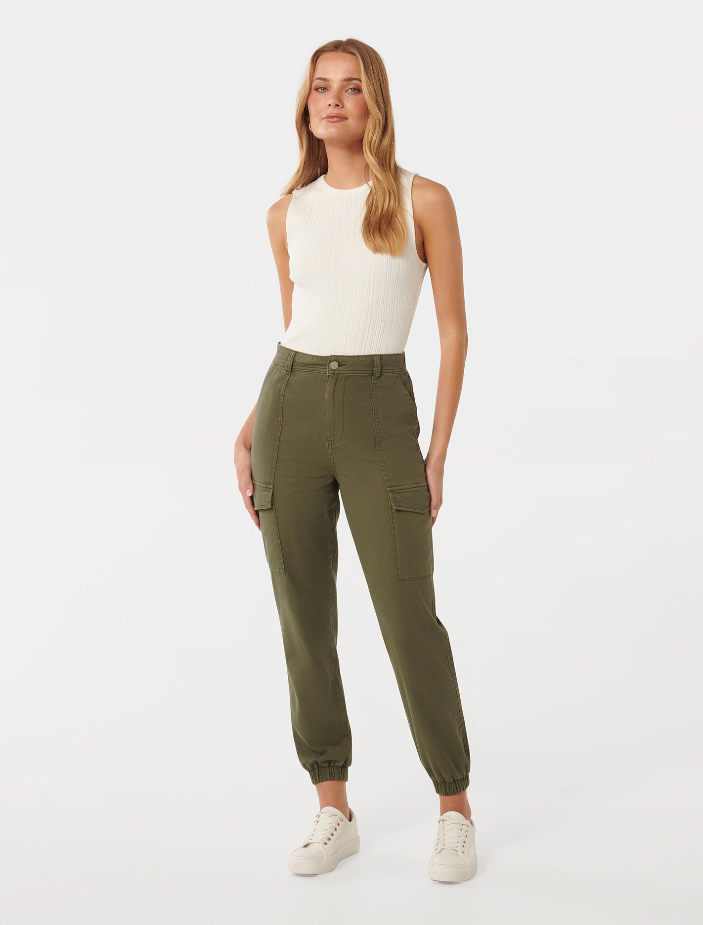 Darcy Cuffed Cargo Pant Jeans