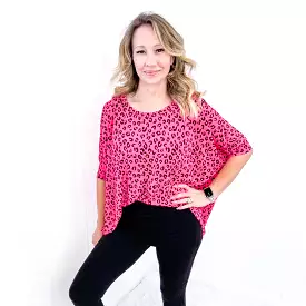 Dear Scarlett Essential Blouse in Hot Pink Leopard