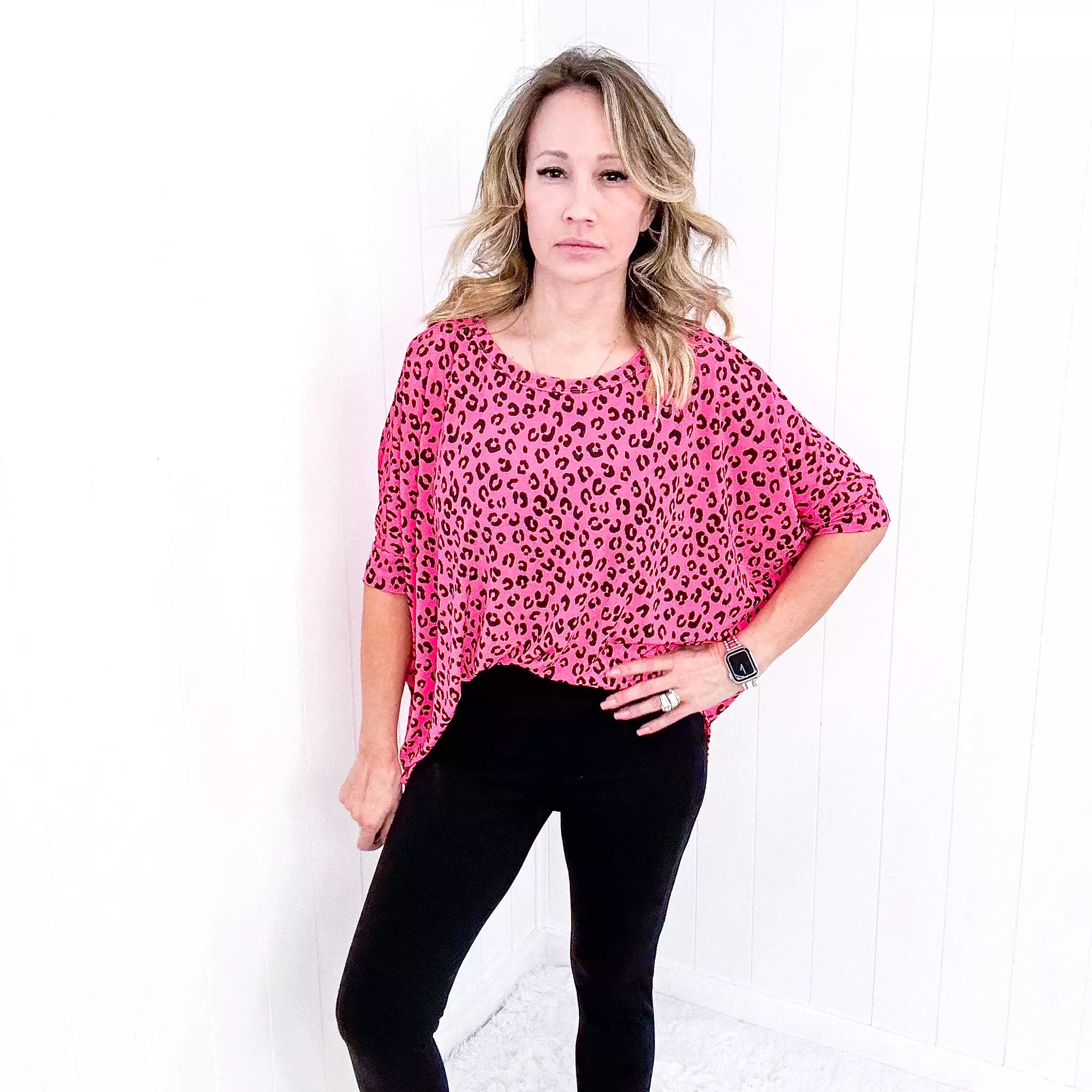 Dear Scarlett Essential Blouse in Hot Pink Leopard