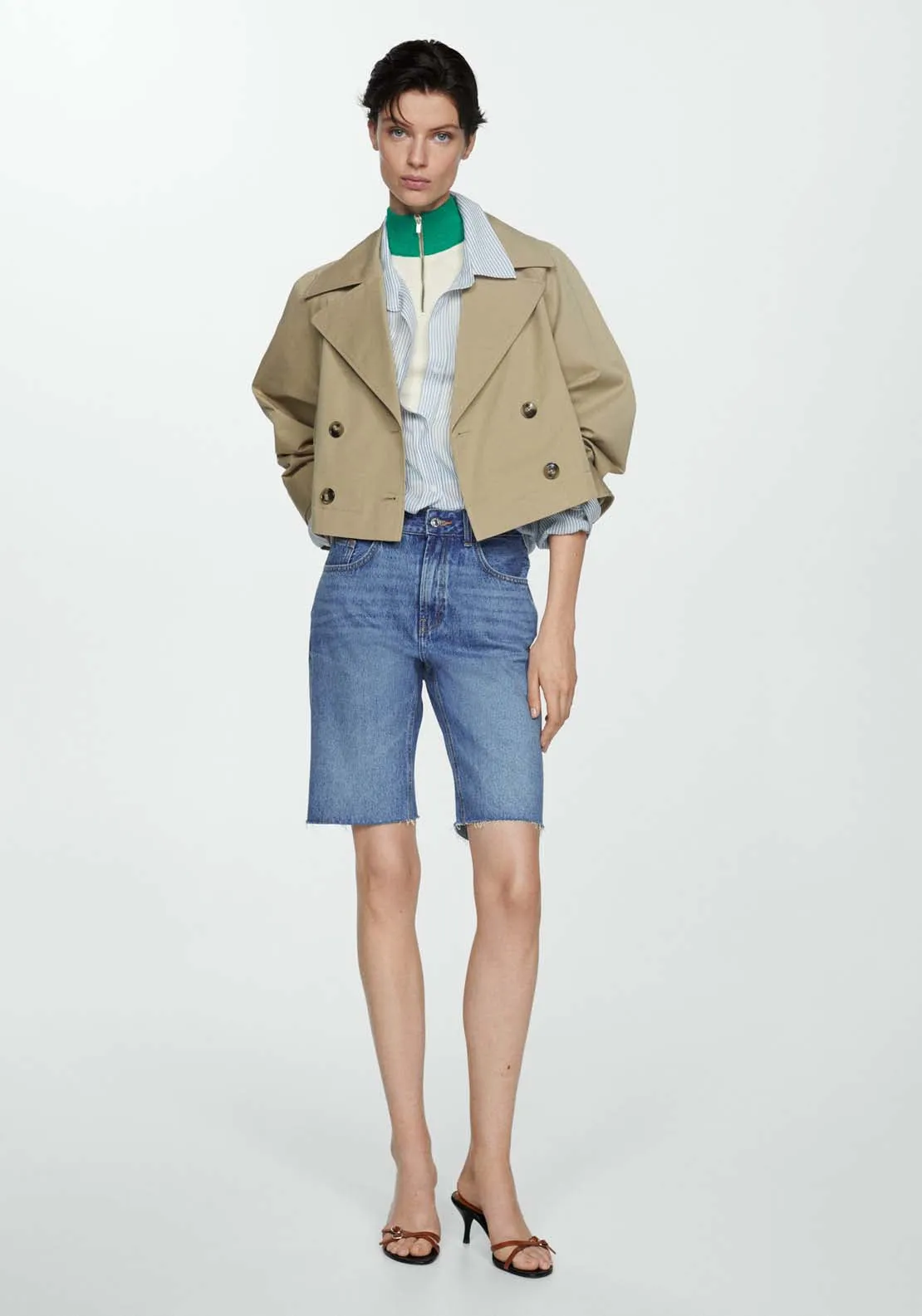 Denim bermuda shorts with frayed hem