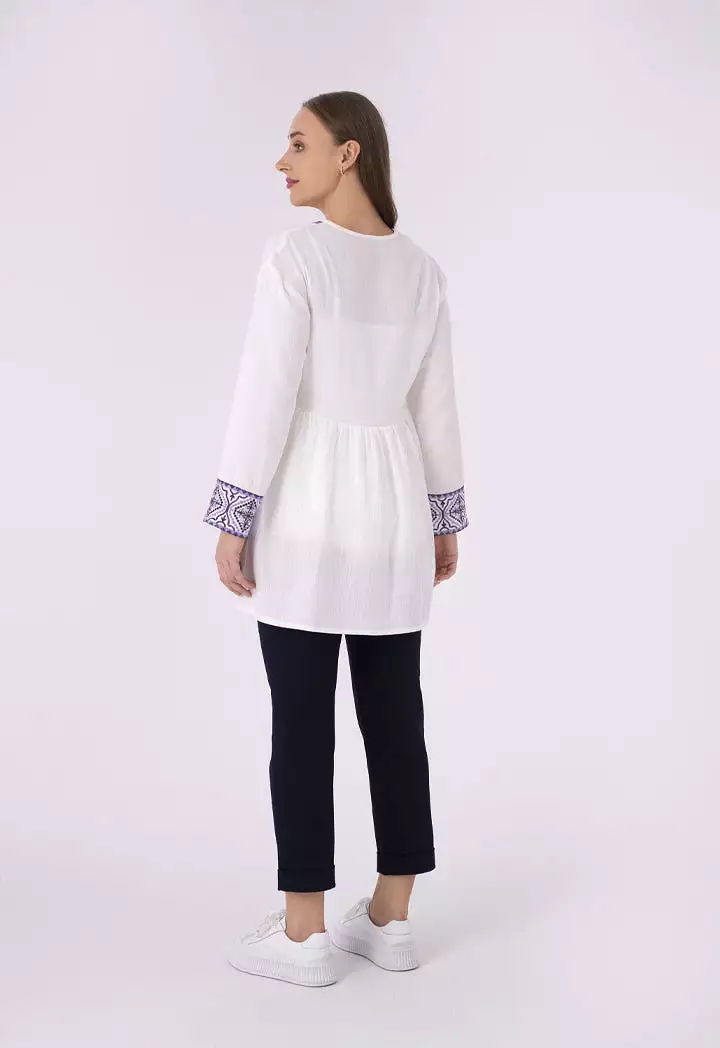 Embroidered Edge Border Crinkle Classic Blouse