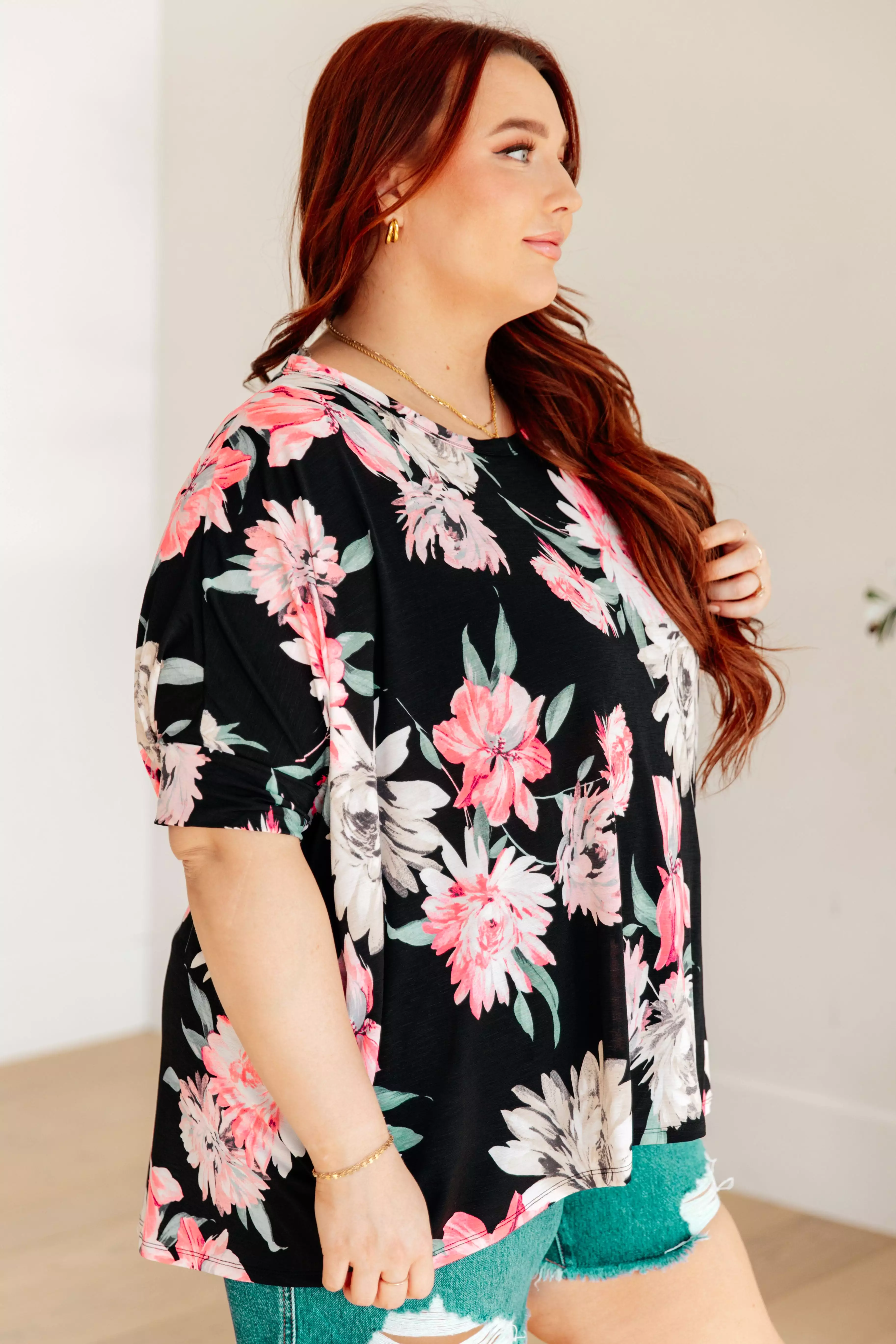 Essential Blouse in Black Floral