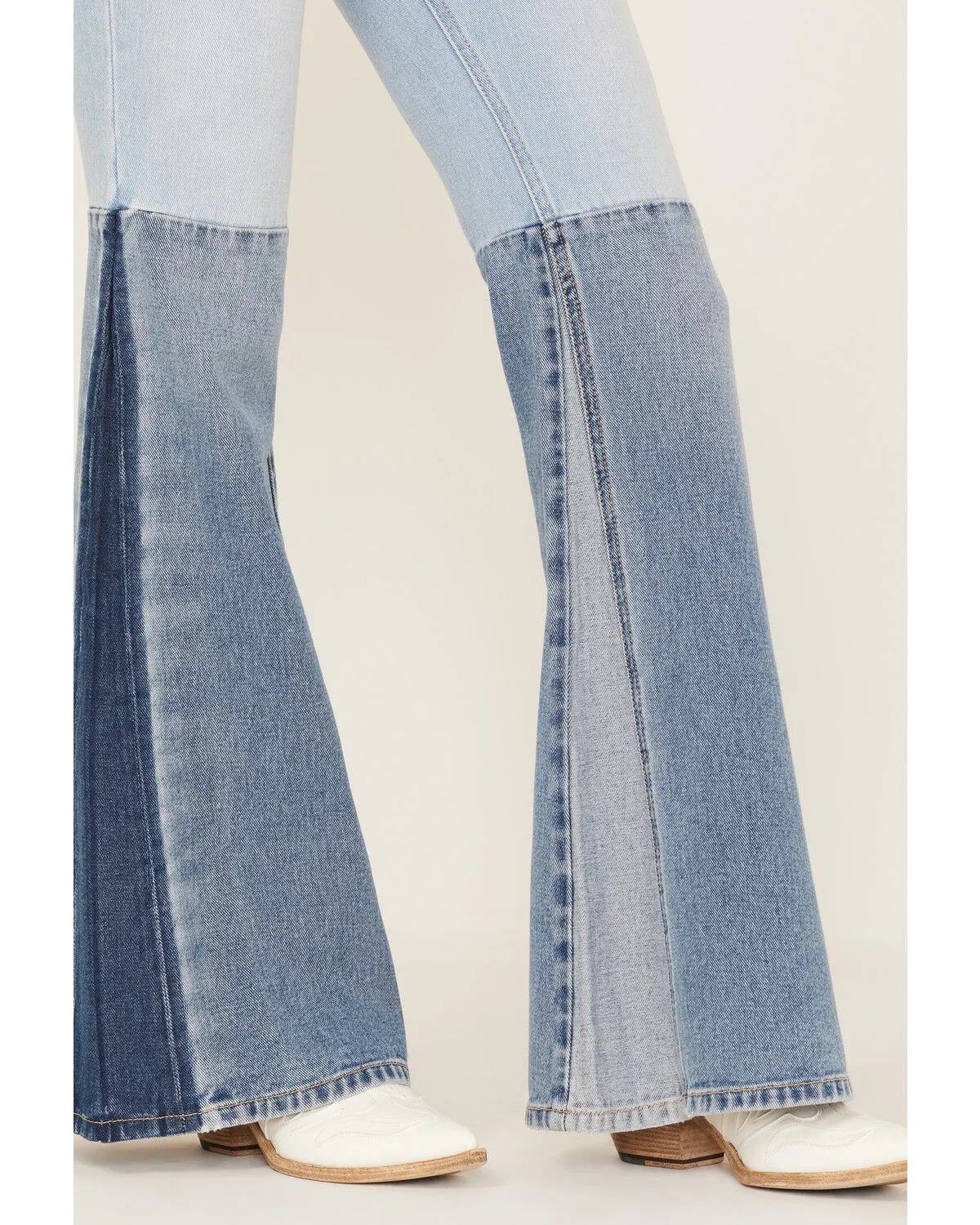 Product Name:  Shyanne Women's Two Tone Seamed Light Wash High Rise Flare Jeans