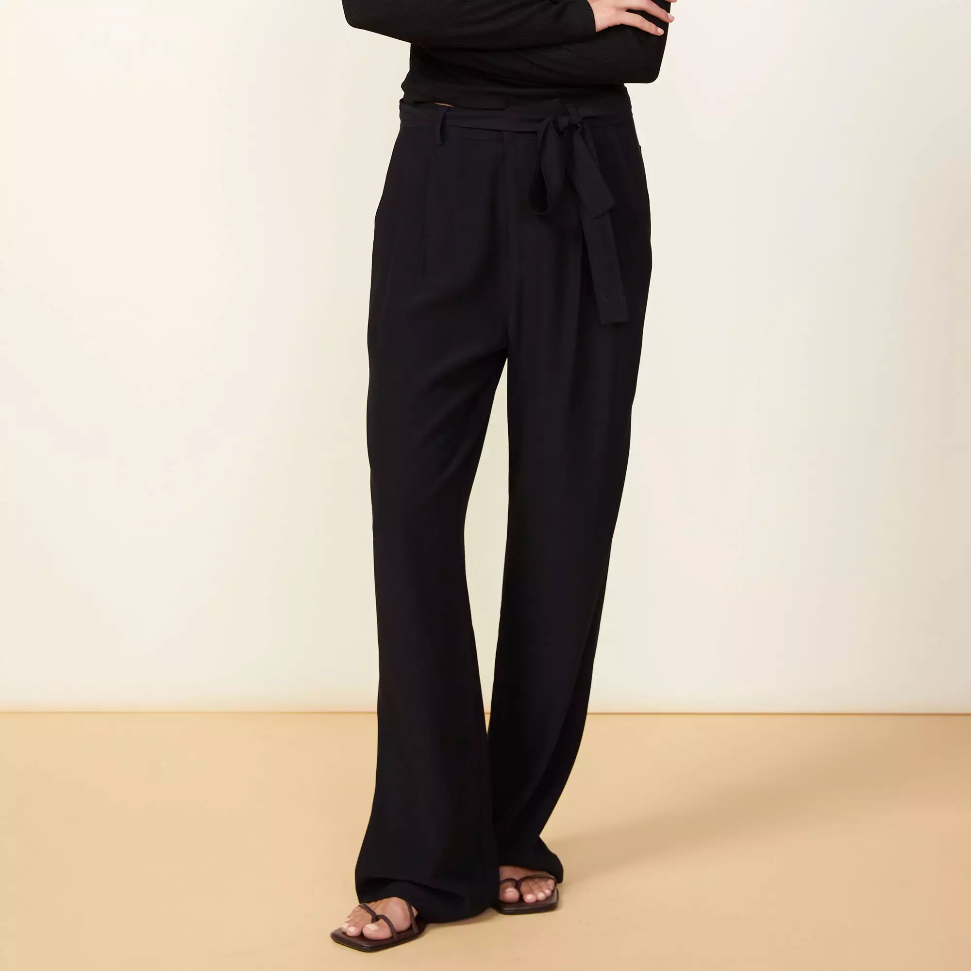 Silky Wide Leg Pant