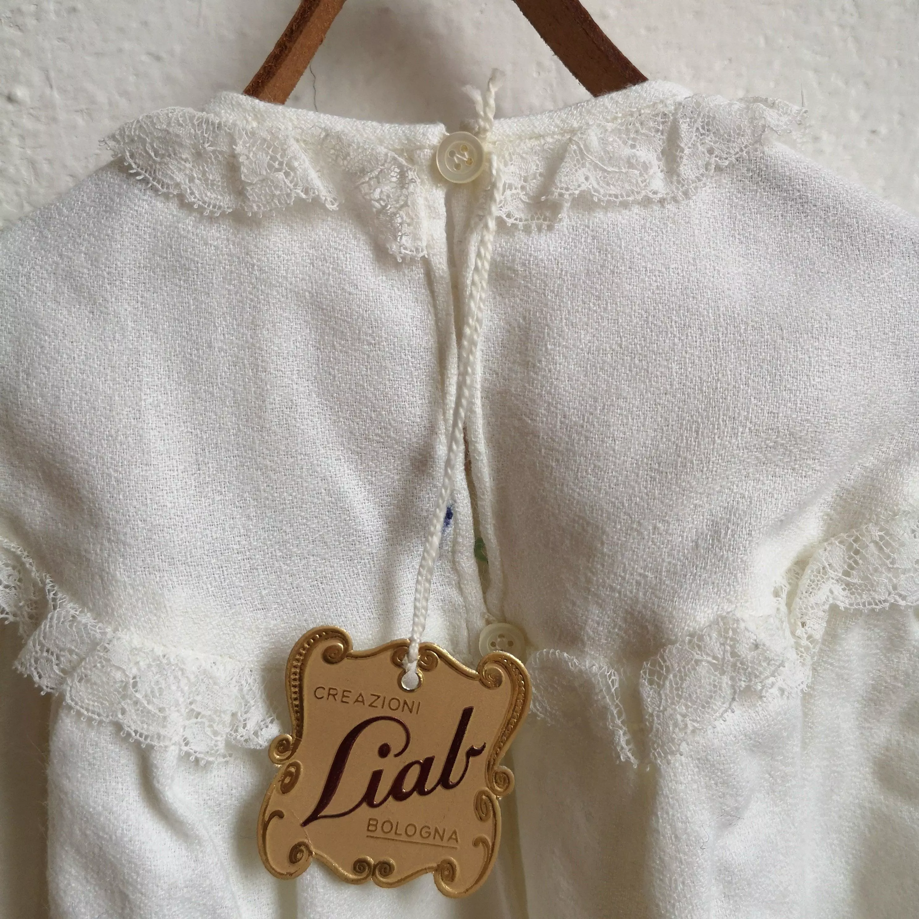 [Unworn] Embroidered blouse